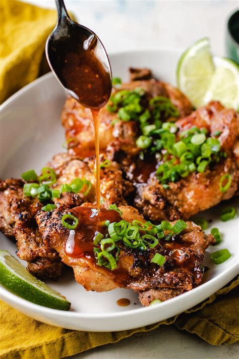How does Sriracha Honey Chicken fit into your Daily Goals - calories, carbs, nutrition